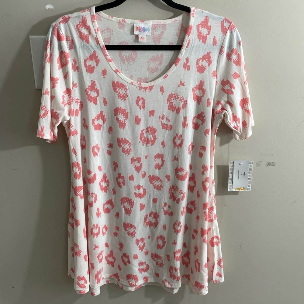 Lularoe Perfect tee size XS